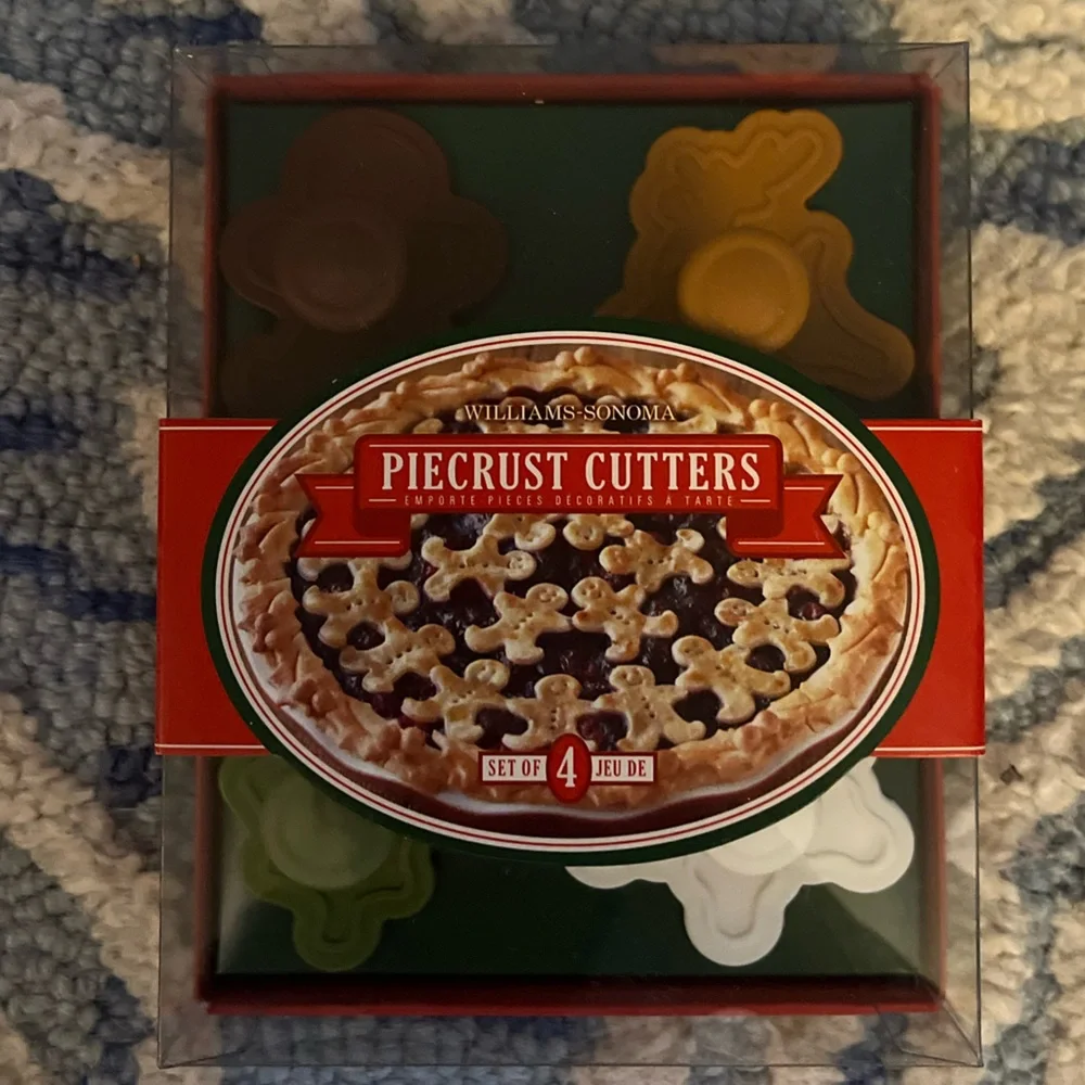 NWT WILLIAMS-SONOMA Holiday Pie Crust Cutters